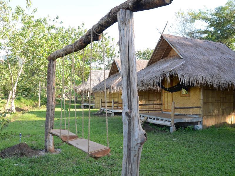 Station touristique Baan Riverside Pai